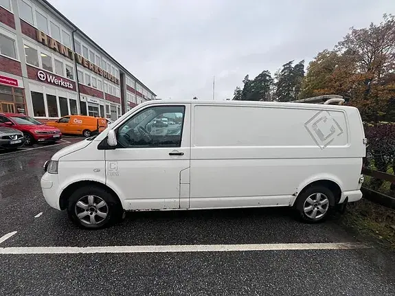 Volkswagen Transporter 2008 photo 2