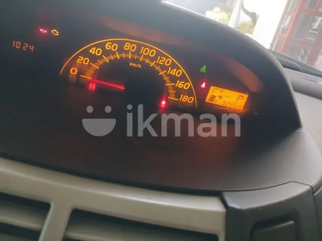 Toyota Vitz 2008 photo 5