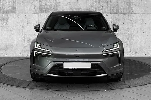 Polestar 4 2025 photo 3