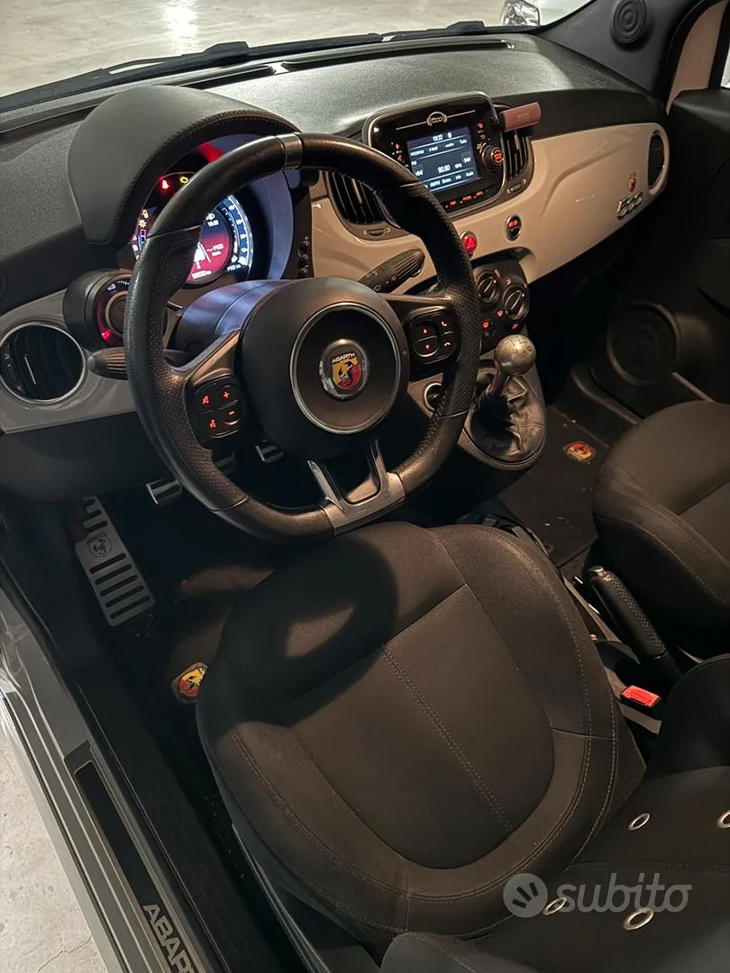 Abarth 595 2017 photo 5