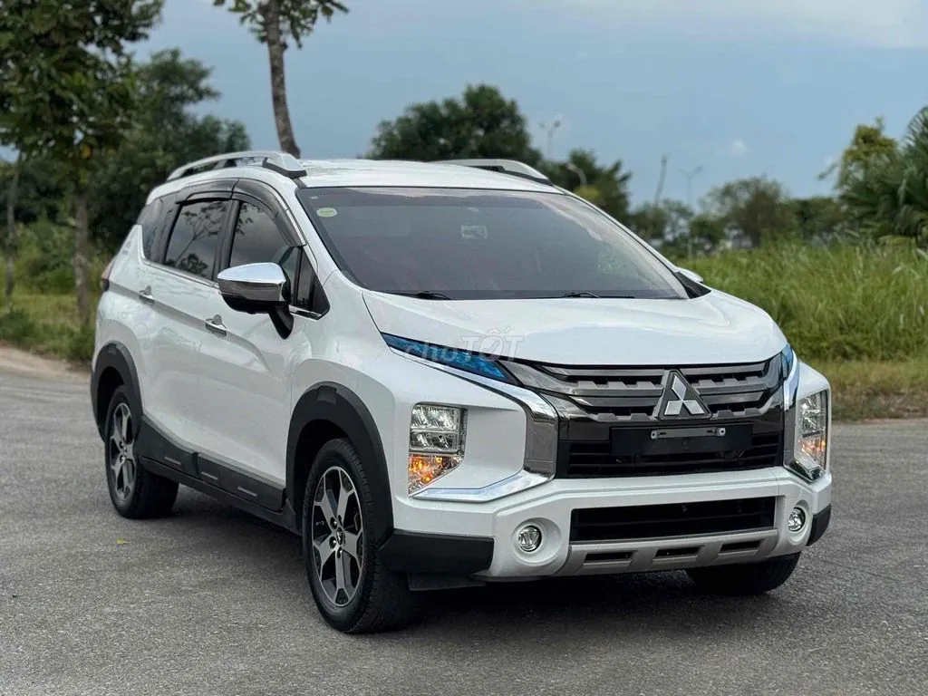Mitsubishi Xpander Cross 2021 photo 2