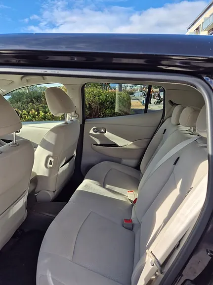 Nissan Leaf 2014 photo 3