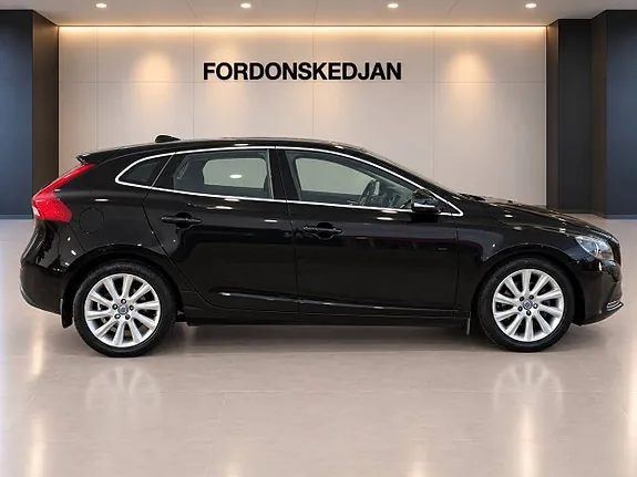 Volvo V40 2014 photo 4