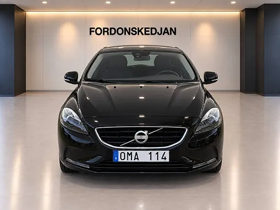 Volvo V40 2014 photo 2