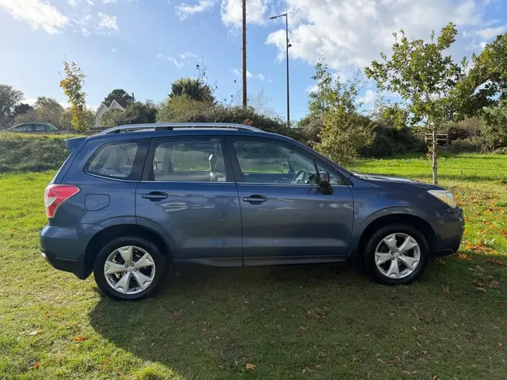 Subaru Forester 2013 photo 4