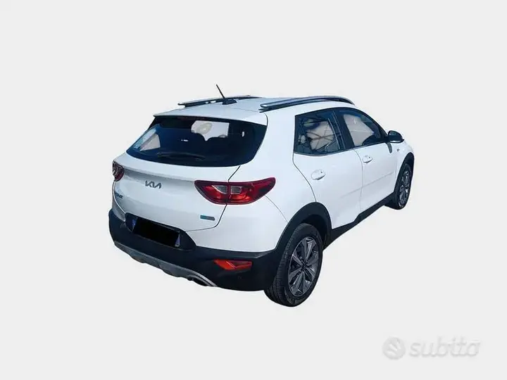 Kia Stonic 2022 photo 3