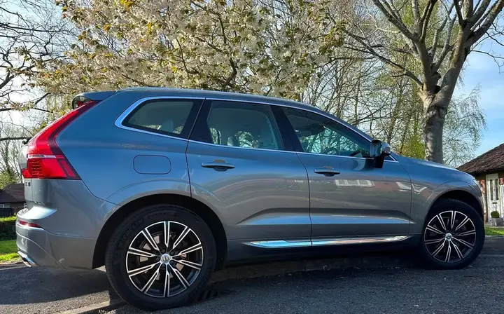 Volvo Xc60 2018 photo 2