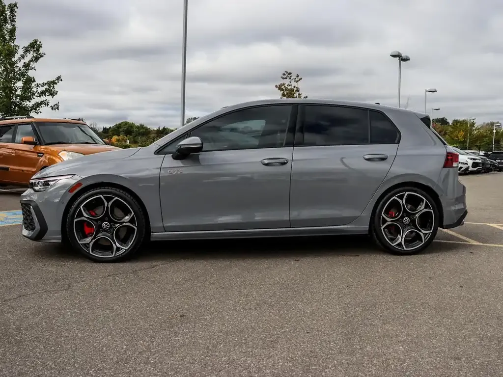 Volkswagen Golf Gti 2026 photo 5