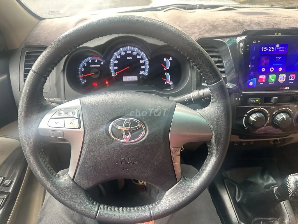 Toyota Fortuner 2014 photo 4