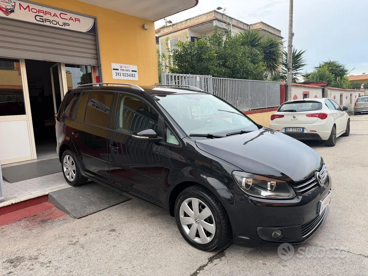 Volkswagen Touran 2011 photo 4