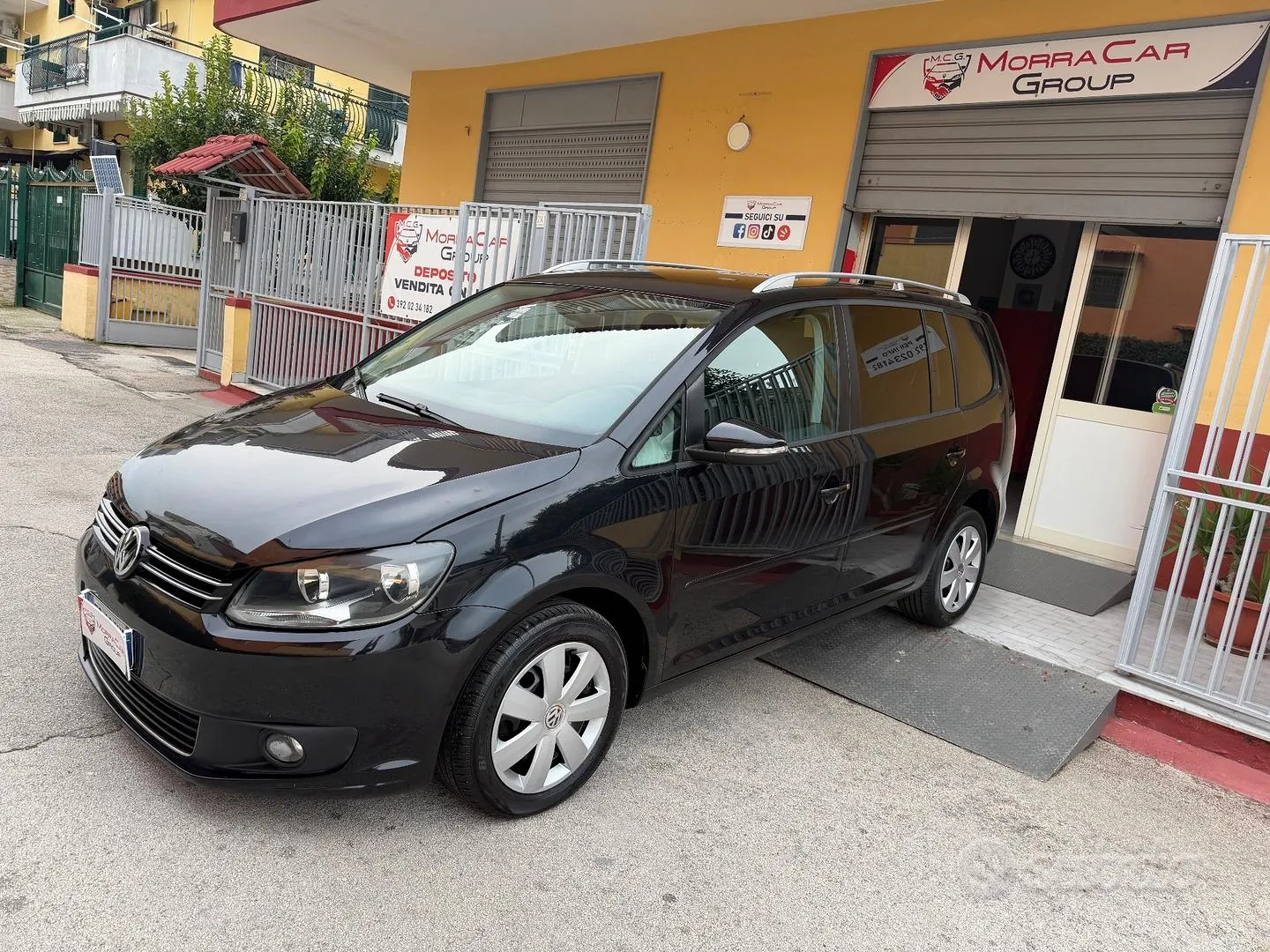 Volkswagen Touran 2011 photo 5
