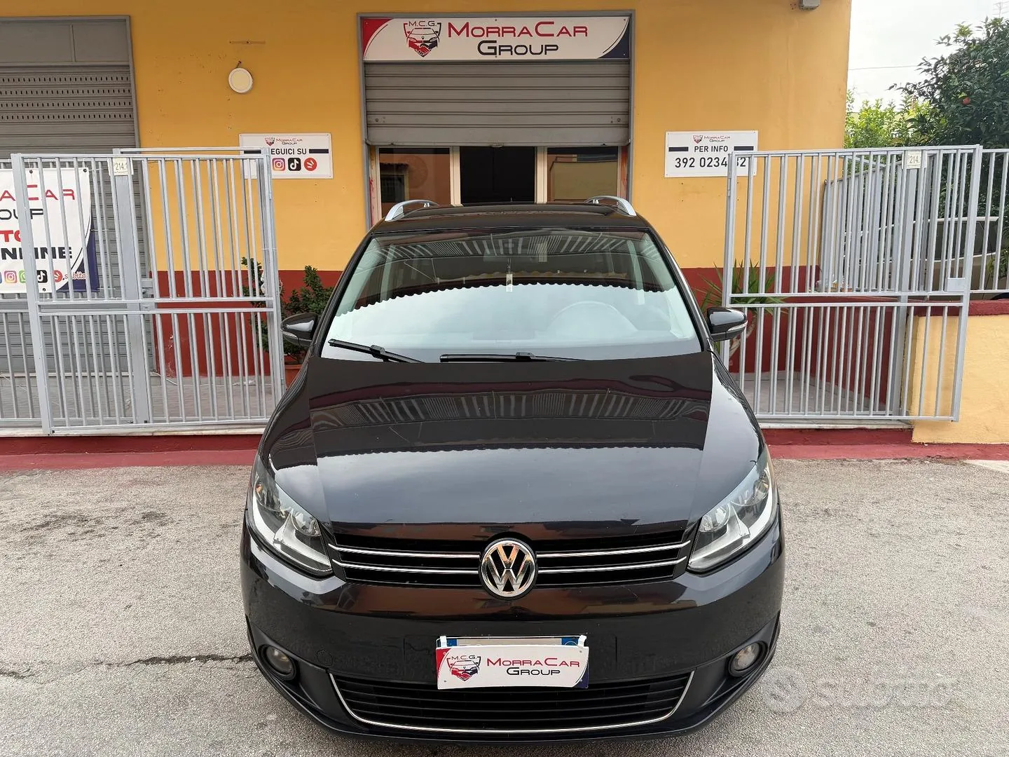 Volkswagen Touran 2011 photo 3