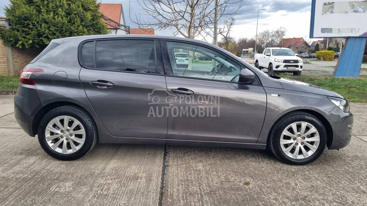 Peugeot 308 2016 photo 5