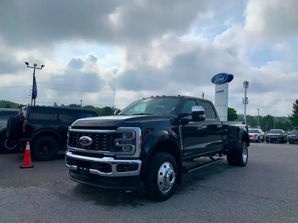 Ford F-450 Super Duty