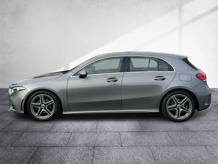 Mercedes-Benz A-Class 2022 photo 3