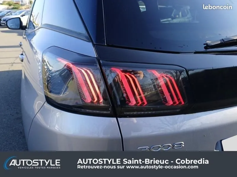 Peugeot 3008 2022 photo 3