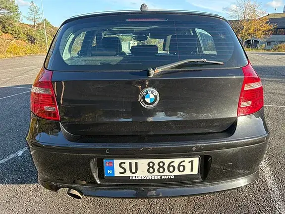 BMW 118D 2008 photo 2
