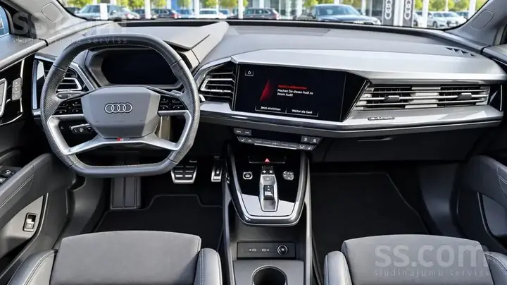 Audi Q4 E-Tron 2023 photo 3