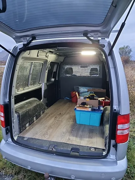 Volkswagen Caddy Maxi 2012 photo 2