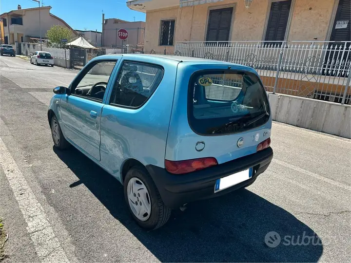 Fiat 600 2005 photo 2