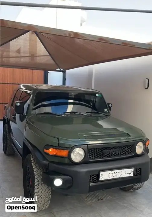 Toyota Fj 2012 photo 2