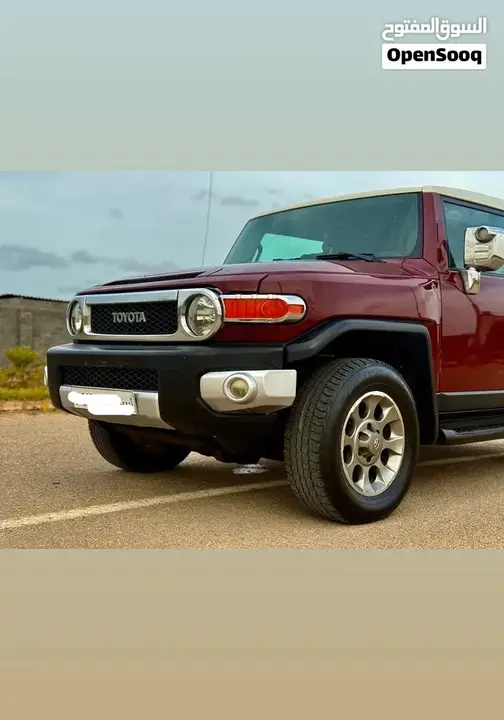 Toyota Fj 2012 photo 5