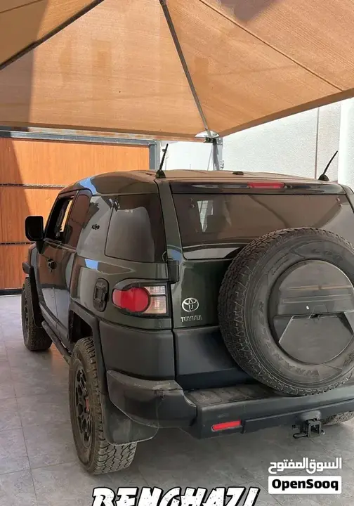 Toyota Fj 2012 photo 3
