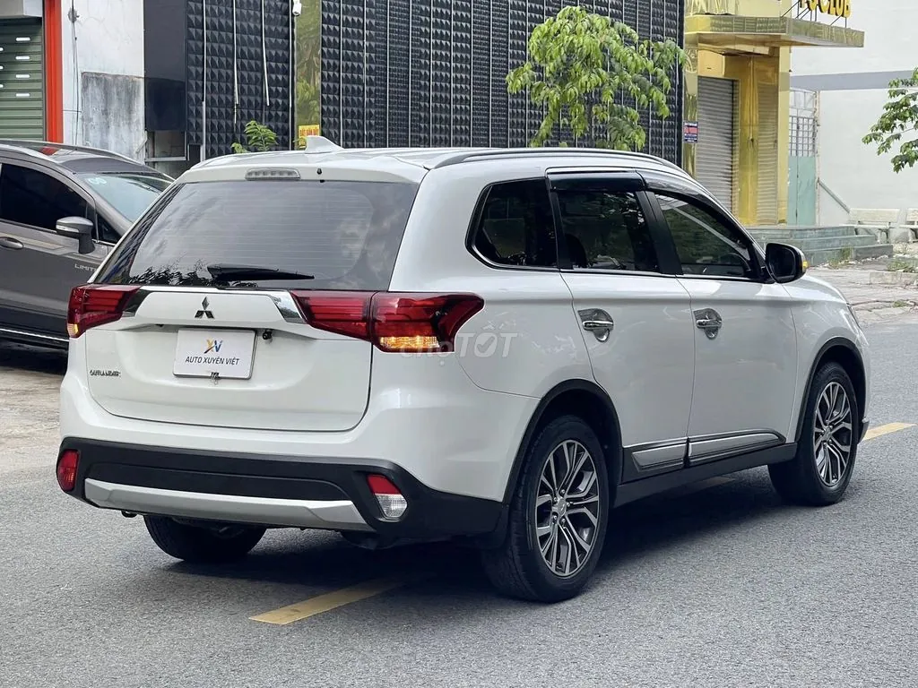 Mitsubishi Outlander 2019 photo 5