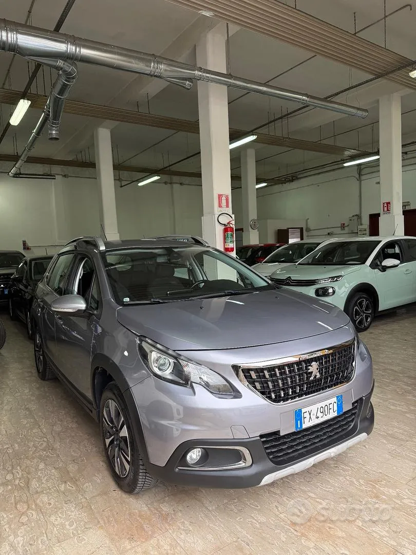 Peugeot 2008 2019 photo 2