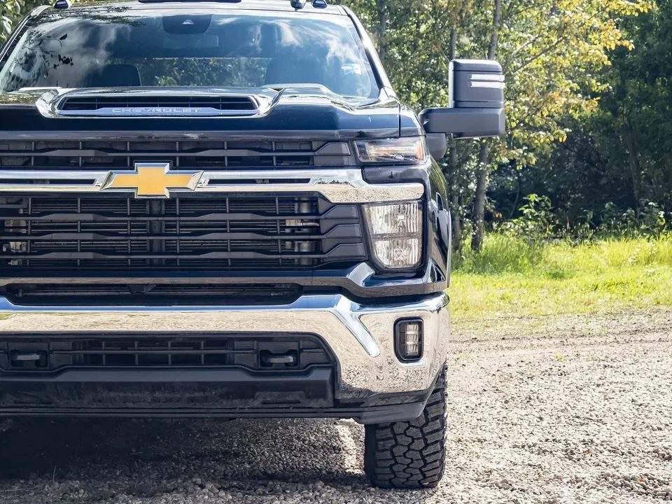 Chevrolet Silverado 3500Hd 2024 photo 4