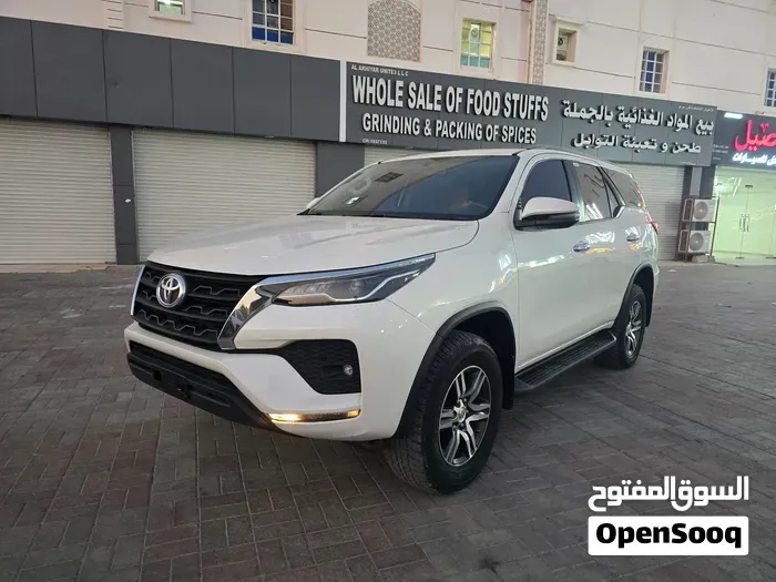 Toyota Fortuner 2022 photo 5
