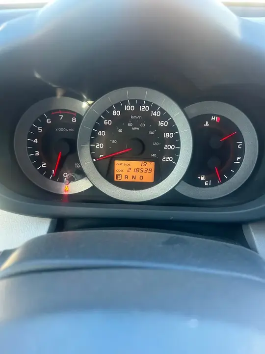 Toyota Rav4 2007 photo 3