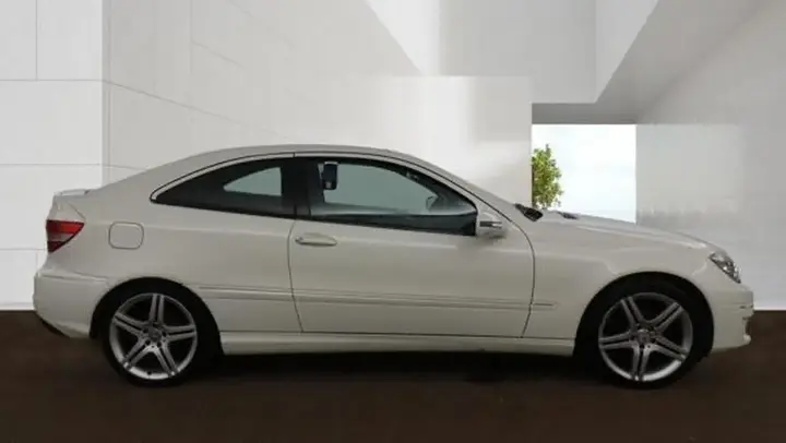 Mercedes-Benz Clc-Class 2009 photo 5