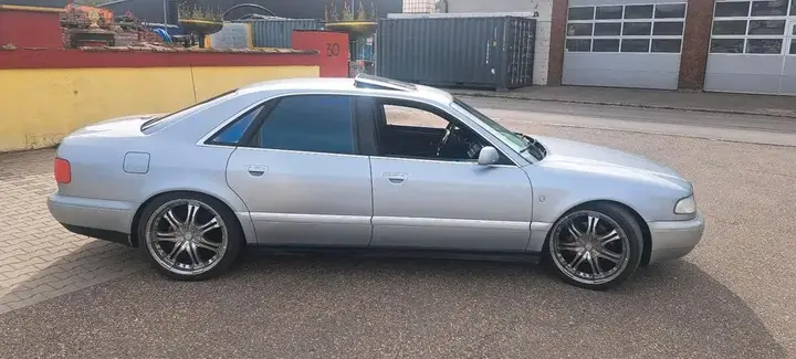 Audi A8