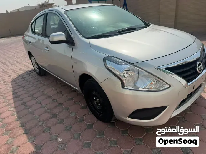 Nissan Sunny 2022 photo 3