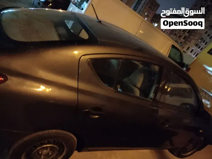 Nissan Sunny