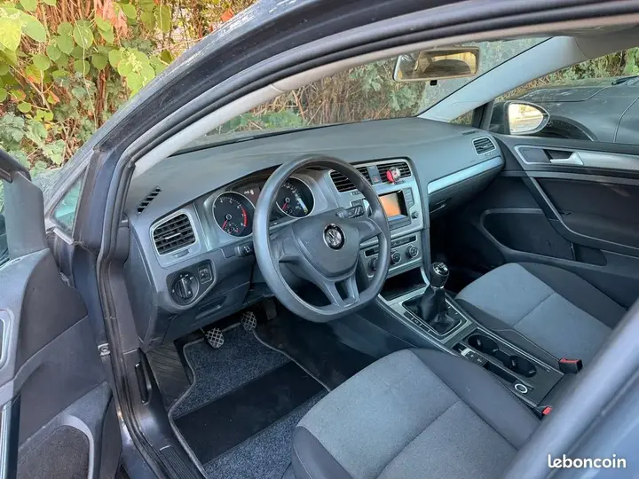 Volkswagen Golf 2017 photo 3