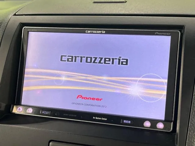 Nissan Luks E 2011 photo 3