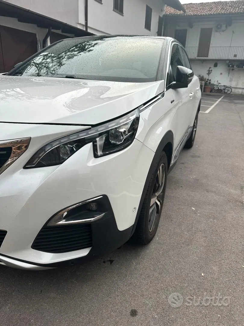 Peugeot 3008 2019 photo 3