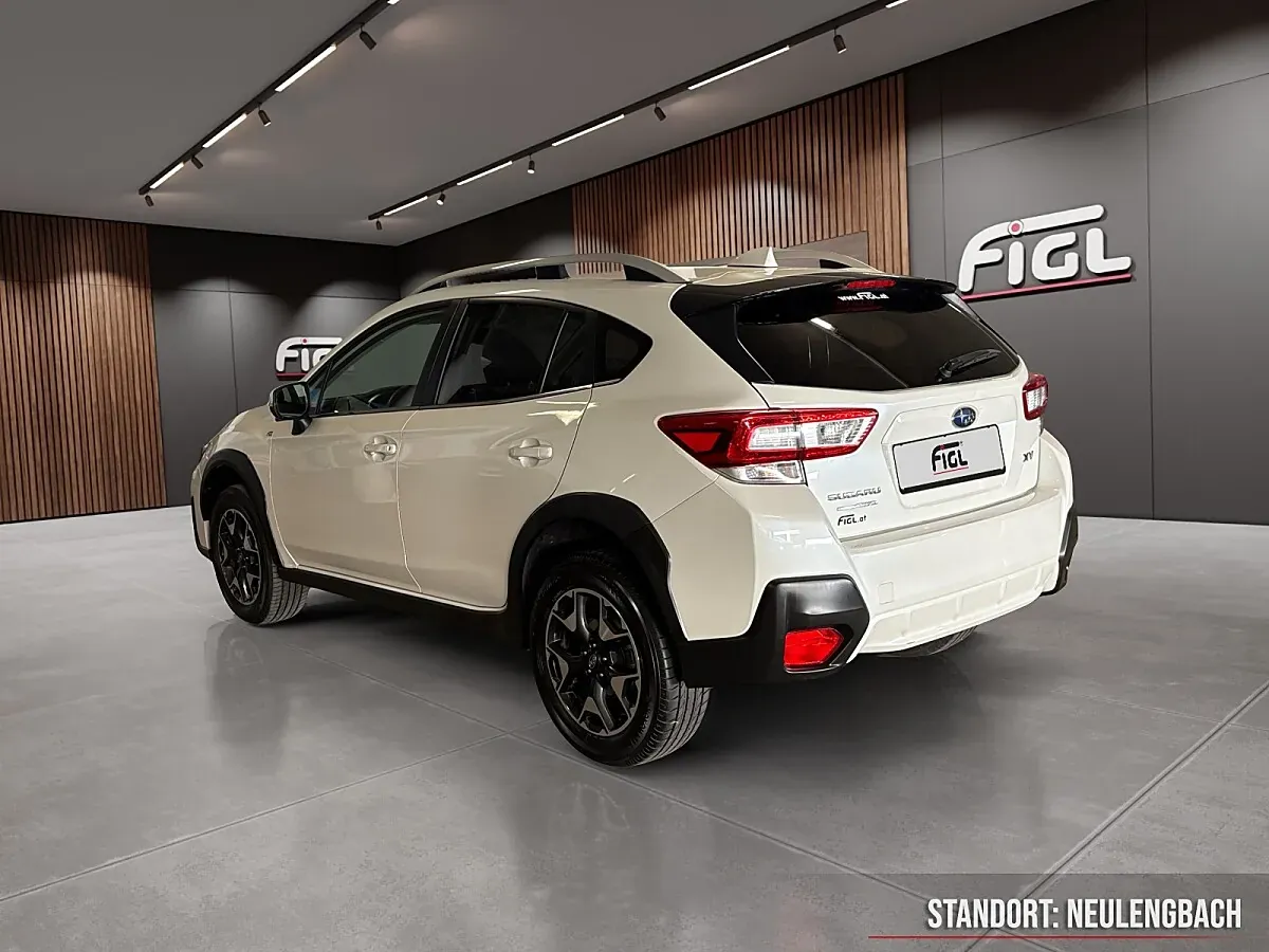 Subaru Xv 2019 photo 3