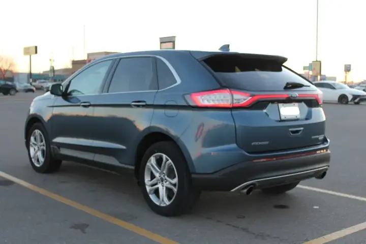 Ford Edge 2018 photo 2