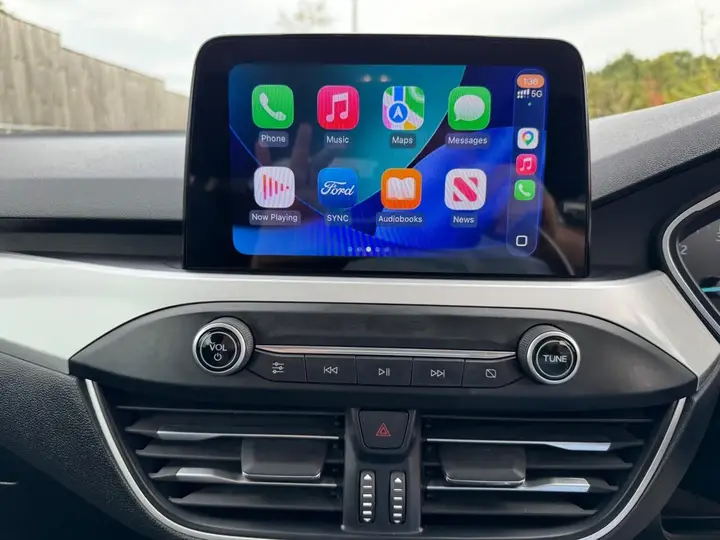 Ford Focus 2018 photo 3
