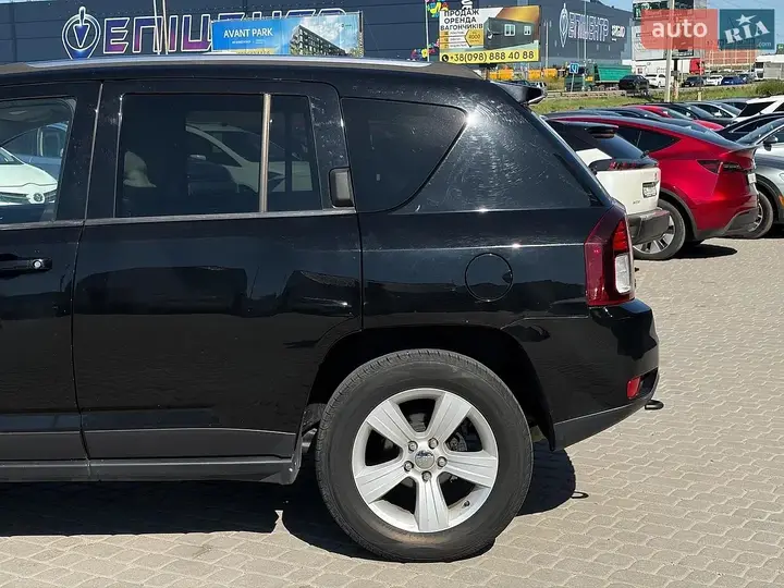 Jeep Compass 2014 photo 4
