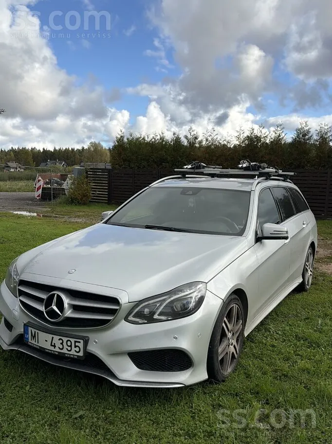 Mercedes-Benz E220 2013 photo 2