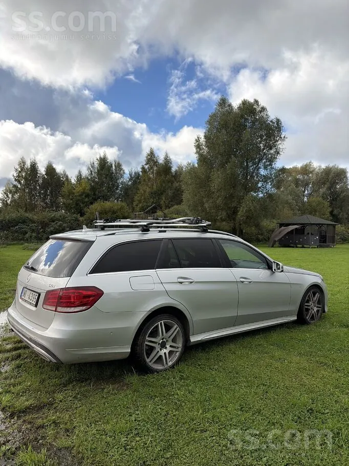 Mercedes-Benz E220 2013 photo 5