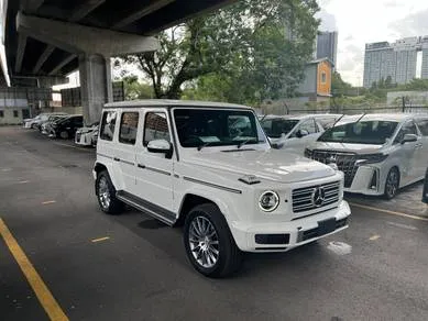 Mercedes-Benz G400