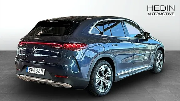 Mercedes-Benz Eqe Suv 2023 photo 2