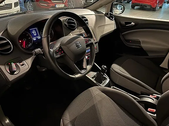 Seat Ibiza 2016 photo 5