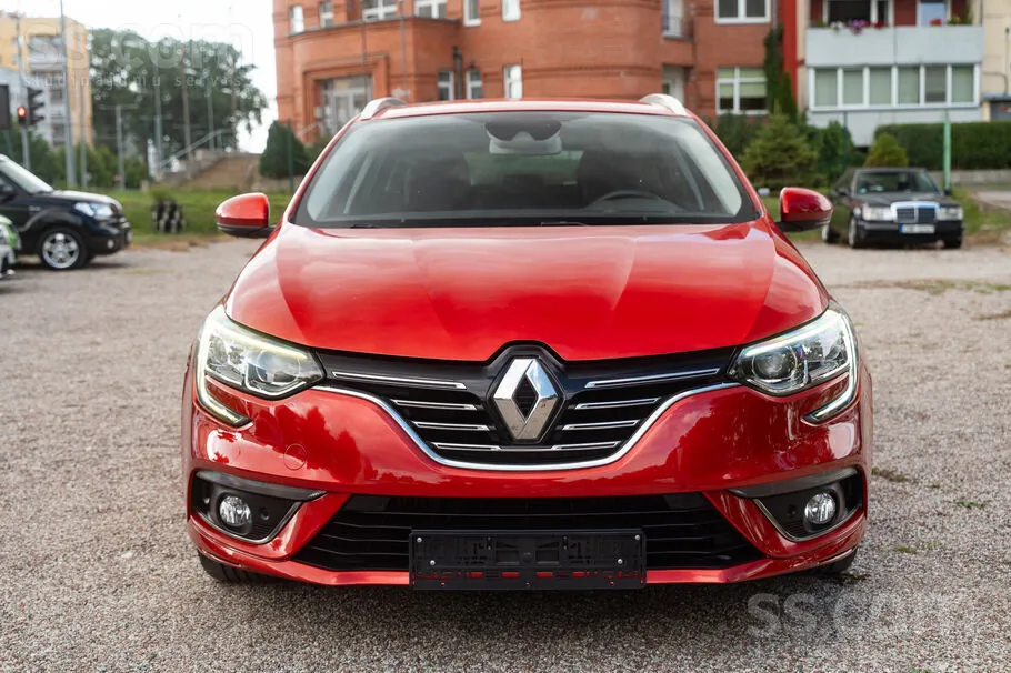 Renault Megane 2016 photo 2