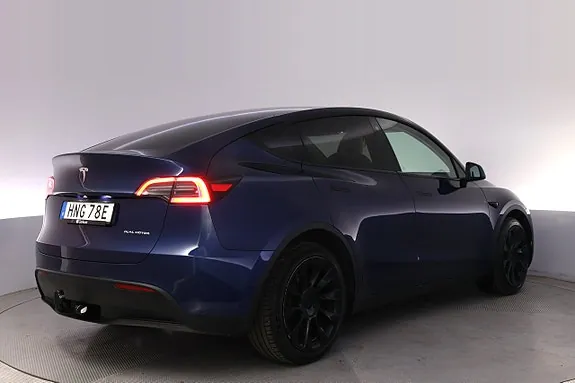 Tesla Model Y 2023 photo 5